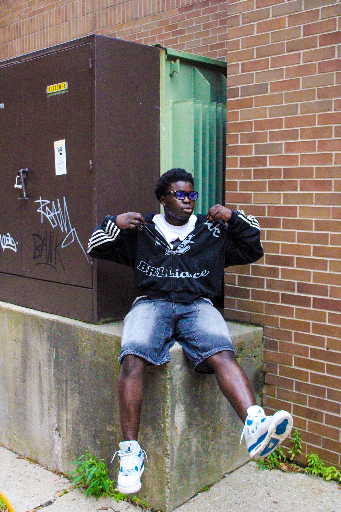 "NOIR" DOUBLE HOOD ZIP-UP